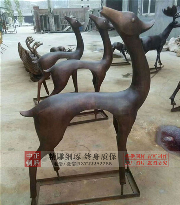 紫銅鹿鍛造動(dòng)物雕塑廠(chǎng)家.jpg
